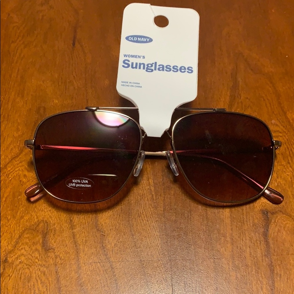 Women’s sunglasses